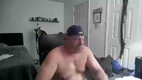Snapshot of flaguy3233 chatting on October 11, 4:27 am Florida guy online show from October 11, 4:27 am