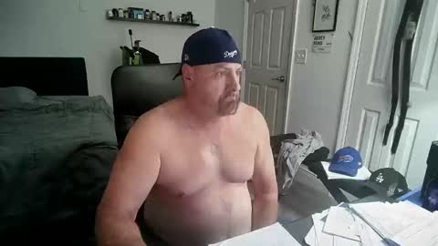 Snapshot of flaguy3233 chatting on October 2, 7:23 am Florida guy online show from October 2, 7:23 am