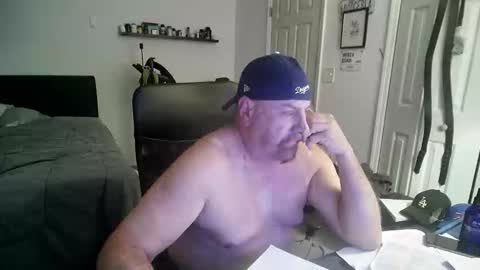 Snapshot of flaguy3233 chatting on October 7, 8:35 pm Florida guy online show from October 7, 8:35 pm