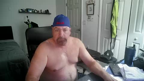 Snapshot of flaguy3233 chatting on September 22, 3:28 am Florida guy online show from September 22, 3:28 am