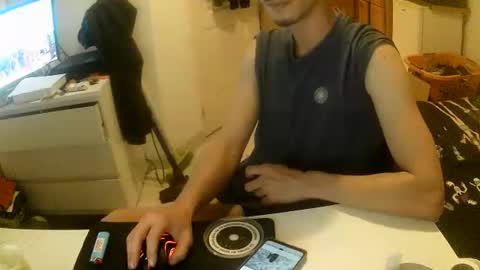 flash6969690 online show from December 14, 11:01 pm