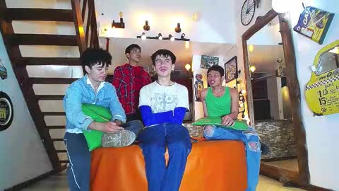 flyckers online show from September 8, 8:08 pm