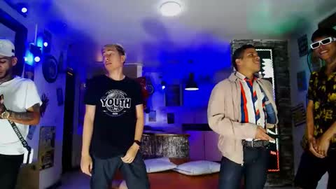 flyckers online show from December 27, 12:39 am