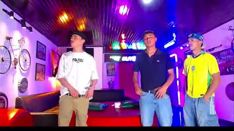 flyckers online show from February 22, 7:15 pm