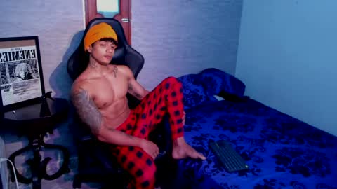 Foni online show from April 9, 6:25 pm