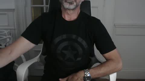 Foreign Off online show from December 23, 1:18 am