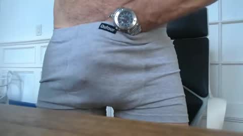 Foreign Off online show from February 17, 8:26 pm