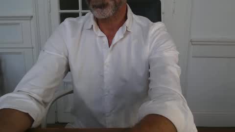 Foreign Off online show from January 8, 10:06 pm