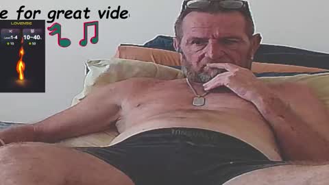 Snapshot of forexxxx_man chatting on October 6, 10:31 am doc online show from October 6, 10:31 am