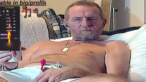 Snapshot of forexxxx_man chatting on December 14, 2:12 am doc online show from December 14, 2:12 am