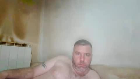 foxxx1982 online show from June 6, 10:38 pm