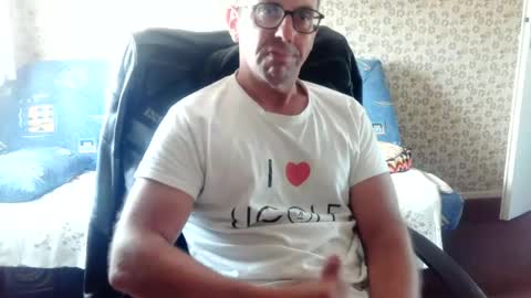 franck143544 online show from June 29, 12:49 pm