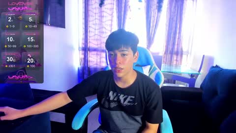 Snapshot of franco_rizzo01 chatting on January 18, 4:42 pm frank online show from January 18, 4:42 pm