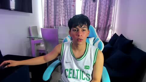 Snapshot of franco_rizzo01 chatting on January 25, 9:25 pm frank online show from January 25, 9:25 pm