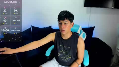 Snapshot of franco_rizzo01 chatting on February 26, 8:52 pm frank online show from February 26, 8:52 pm