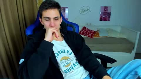 Frank online show from December 2, 4:48 am