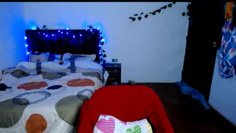 Snapshot of freddy_romans2 chatting on September 14, 2:02 am freddy romans online show from September 14, 2:02 am