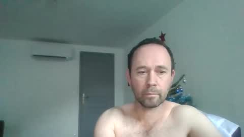 fredodu41 online show from December 19, 2:58 pm