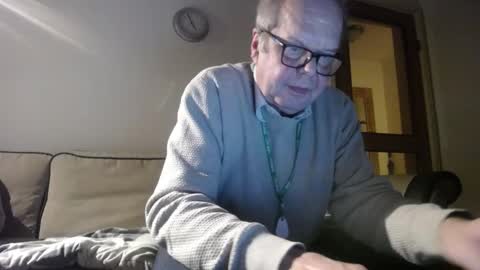 freespirt59 online show from December 4, 3:54 pm