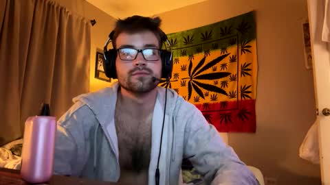 Snapshot of freezeskiii chatting on September 22, 1:49 am freezeskiii online show from September 22, 1:49 am