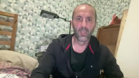 frenchboy443 online show from May 11, 8:39 pm