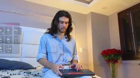 freyrvik online show from October 4, 1:38 pm