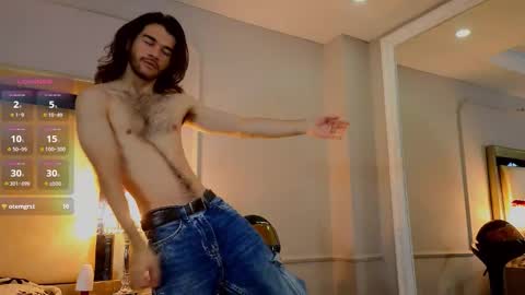 freyrvik online show from September 19, 8:19 pm