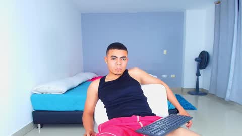 Snapshot of freyva_ chatting on January 13, 11:17 pm freyva_ online show from January 13, 11:17 pm