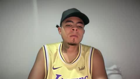 Snapshot of freyva_ chatting on February 25, 10:58 am freyva_ online show from February 25, 10:58 am