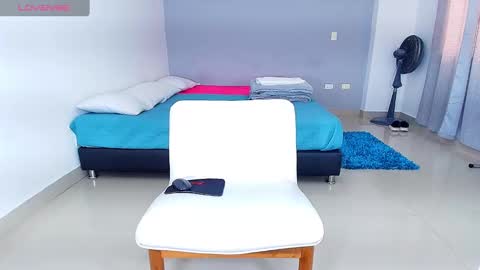 Snapshot of freyva_ chatting on January 20, 6:53 pm freyva_ online show from January 20, 6:53 pm