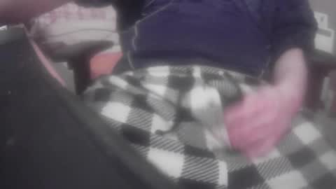 frostgiantymir online show from February 24, 2:51 am