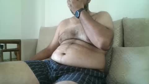 Snapshot of fruti_loops chatting on December 20, 6:29 am fruti loops Bull online show from December 20, 6:29 am