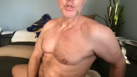 Gregorio online show from February 22, 1:11 am