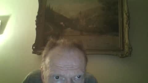 Snapshot of fufuforfunn chatting on October 19, 10:24 pm fufuforfunn online show from October 19, 10:24 pm