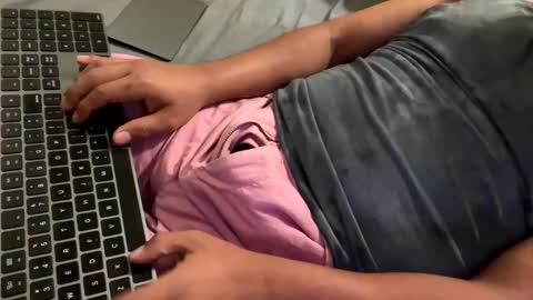 fuklicious online show from March 4, 12:29 am