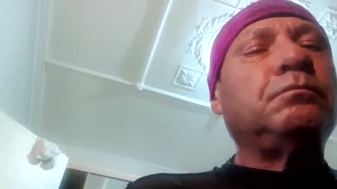 Pizzaz online show from January 19, 3:53 pm