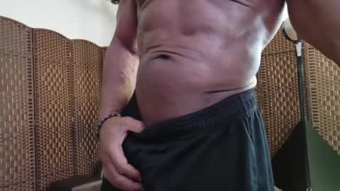 Snapshot of funny_bone chatting on March 6, 8:37 pm Funny Bone online show from March 6, 8:37 pm