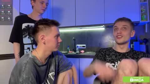 funny_roomm online show from November 15, 7:27 pm