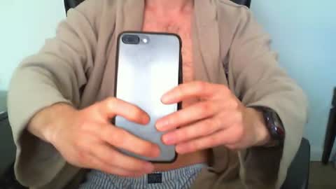 YWhiteNiceMan online show from June 15, 10:18 am