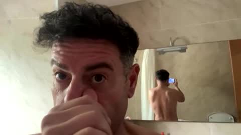 Snapshot of fvmendoza chatting on September 28, 2:26 pm fvmendoza online show from September 28, 2:26 pm