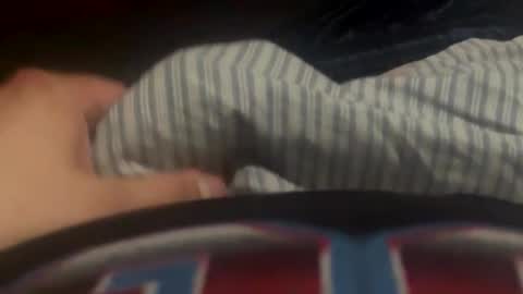 fxckyeah122 online show from April 20, 5:32 am