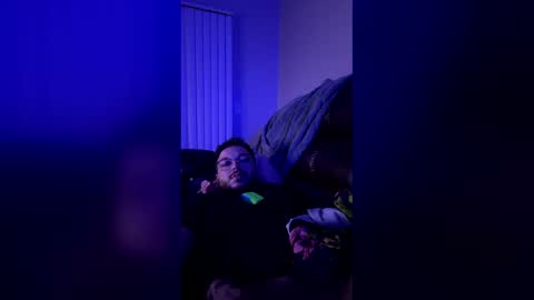 g0nz03 online show from March 22, 6:40 am