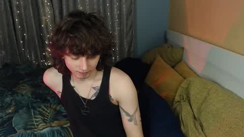 Ian online show from January 12, 2:04 am