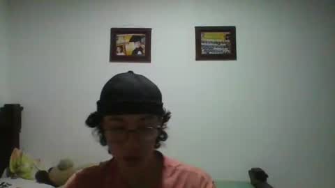 Snapshot of gadiel_sex chatting on February 16, 1:38 am gadiel_sex online show from February 16, 1:38 am