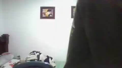 Snapshot of gadiel_sex chatting on March 2, 11:30 am gadiel_sex online show from March 2, 11:30 am