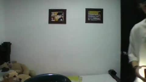 Snapshot of gadiel_sex chatting on March 9, 2:32 pm gadiel_sex online show from March 9, 2:32 pm
