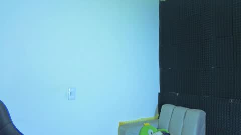 Snapshot of gael__david chatting on September 30, 2:18 am Gael online show from September 30, 2:18 am