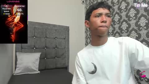 Gael  online show from April 5, 7:21 pm