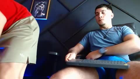 Gael Williams online show from December 15, 8:47 pm