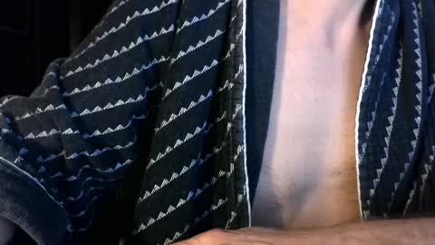 galadriel869 online show from April 2, 10:39 pm